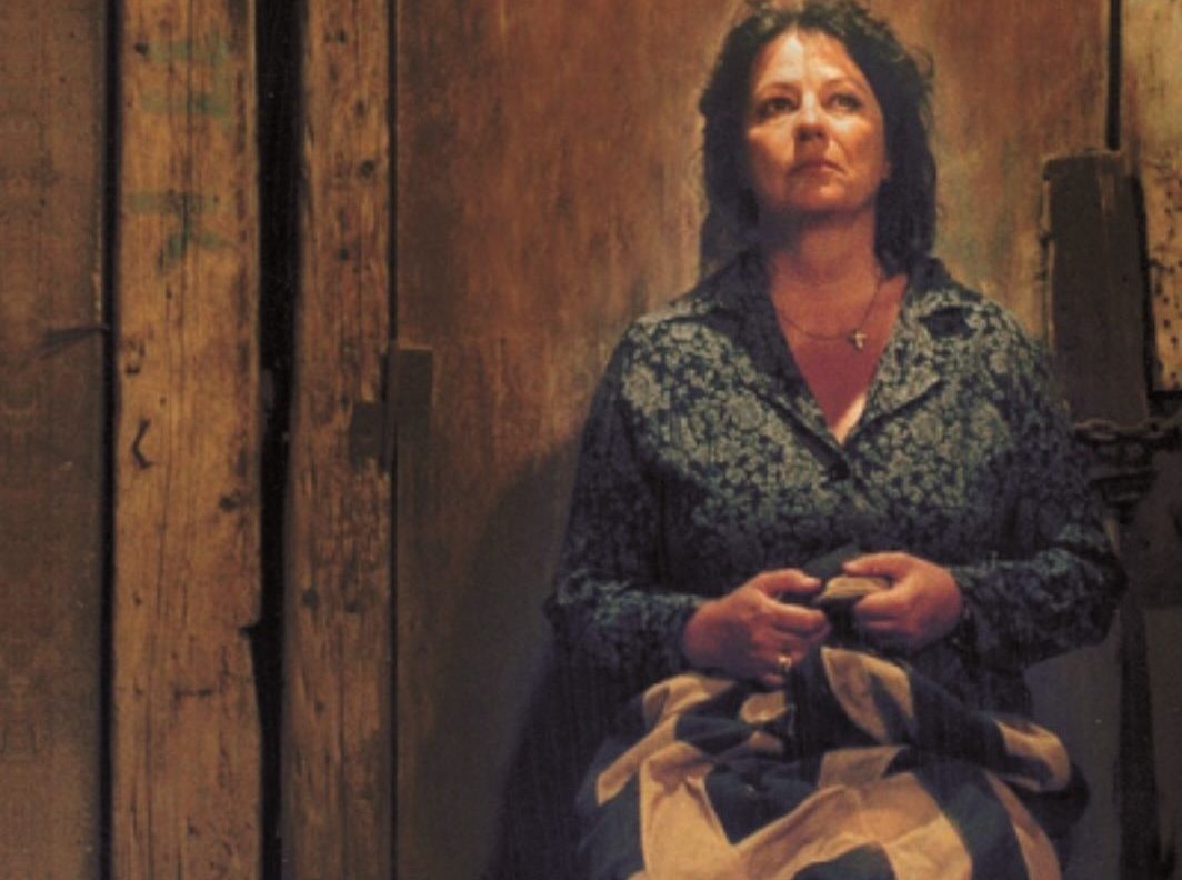 Στο 4ο Γυμνάσιο αντί για το Θέατρο Βράχων η παράσταση «Αγγέλα Παπάζογλου»