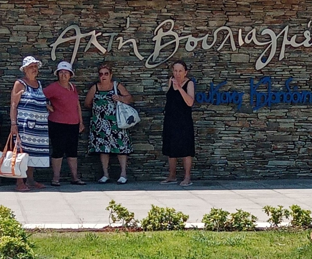 Με επιτυχία ολοκληρώθηκε και φέτος το δεκαπενθήμερο πρόγραμμα θαλασσίων λουτρών  για τα μέλη και των τριών ΚΑΠΗ του Δήμου μας.