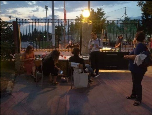 Με επιτυχία πραγματοποιήθηκαν οι δράσεις στις 15 & 17 Ιουλίου σε συνεργασία με το Διαδημοτικό Δίκτυο Πολιτισμού των Δήμων Βύρωνα και Δάφνης – Υμηττού με σκοπό τη συλλογή τροφίμων