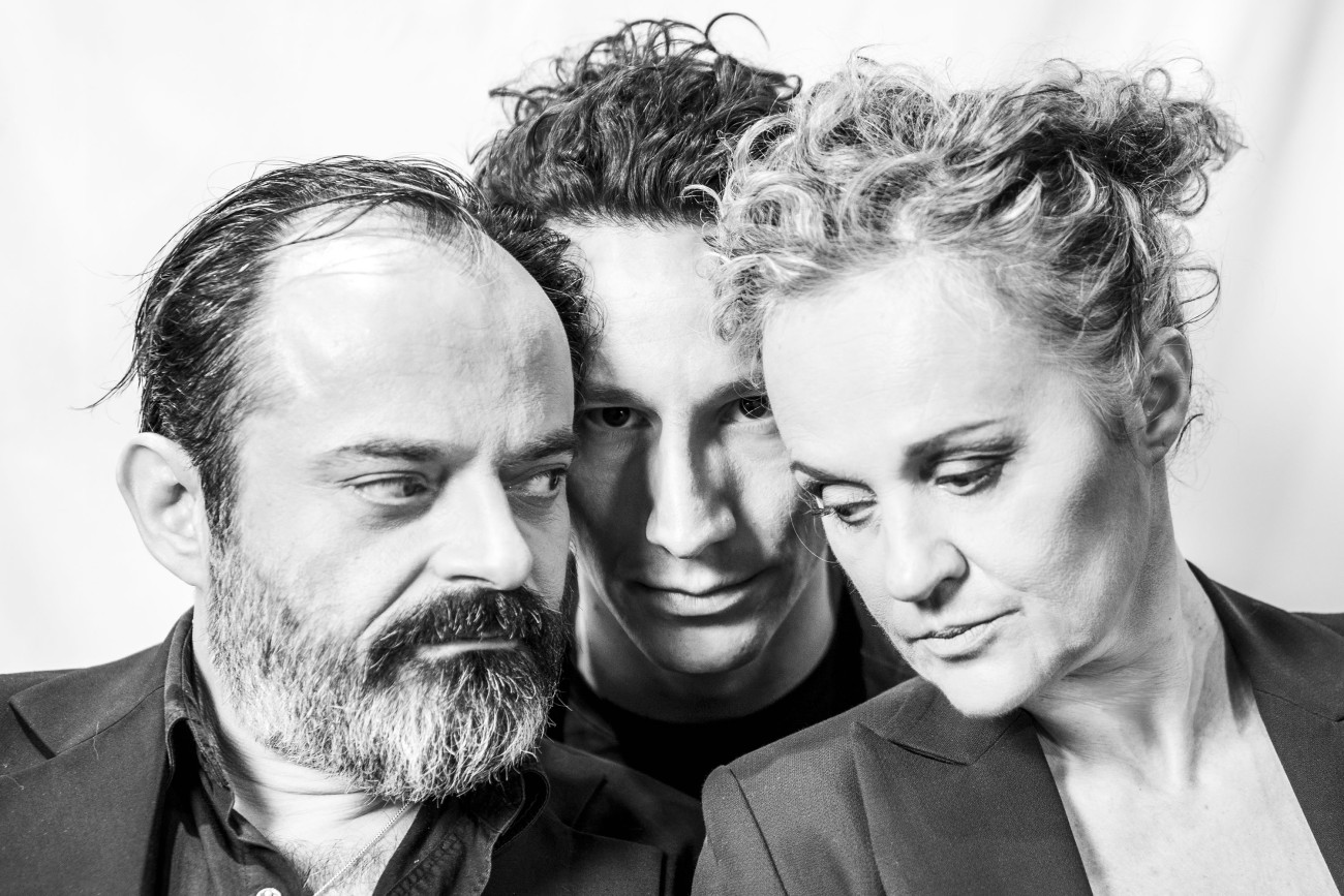 «ΟΙΔΙΠΟΥΣ» Φεστιβάλ στη Σκιά των Βράχων 2020, Παρασκευή 31 Ιουλίου