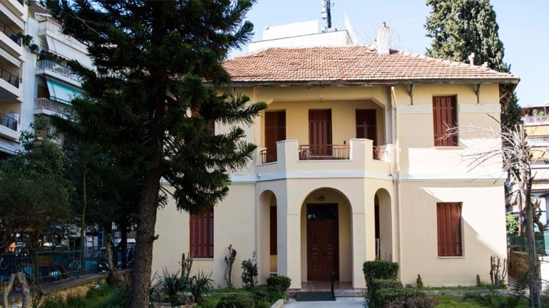 Αυτοψία εκπροσώπων της δημοτικής αρχής, υπηρεσιακών παραγόντων και εκπροσώπων των δημοτικών παρατάξεων στο Παλαιό Δημαρχείο