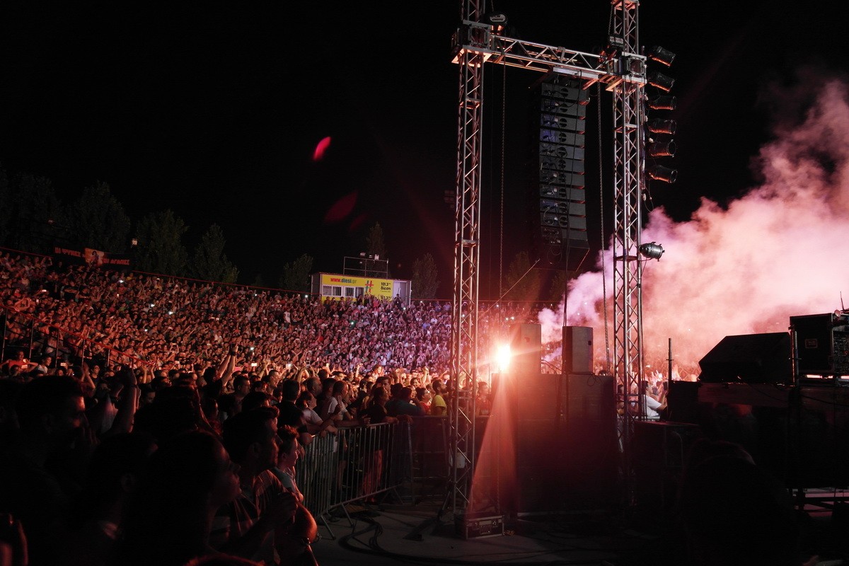 Κανονικά θα γίνουν όλες οι ακυρωθείσες εκδηλώσεις του Φεστιβάλ στη Σκιά των Βράχων -Δείτε τις νέες ημερομηνίες και το πρόγραμμα του Σεπτεμβρίου 