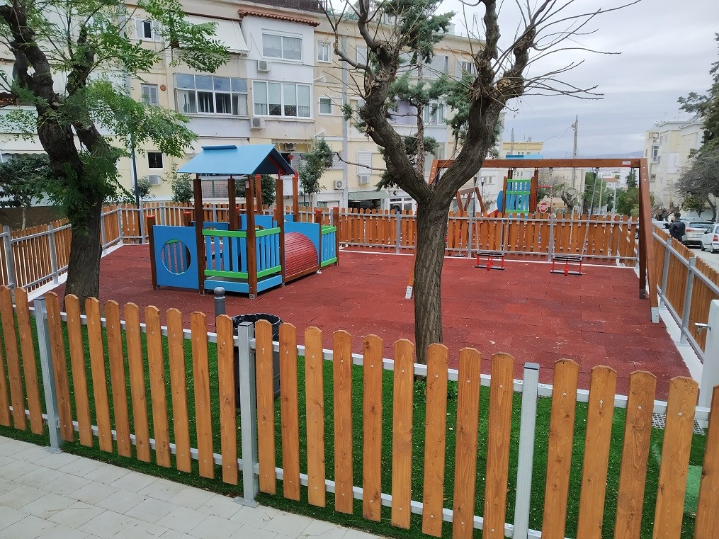 Παιδική Χαρά Προσφυγικών (Καρέας)