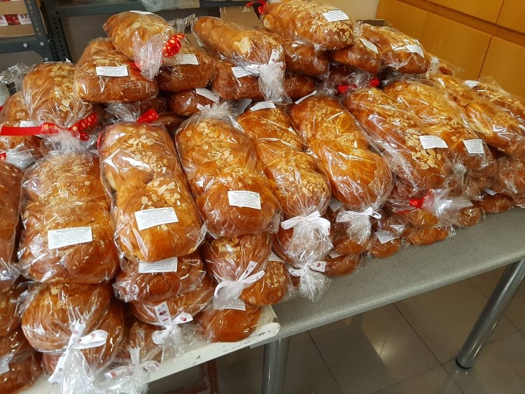 Πασχαλινή διανομή τροφίμων από τη Δομή  Συσσιτίου του Δήμου Βύρωνα
