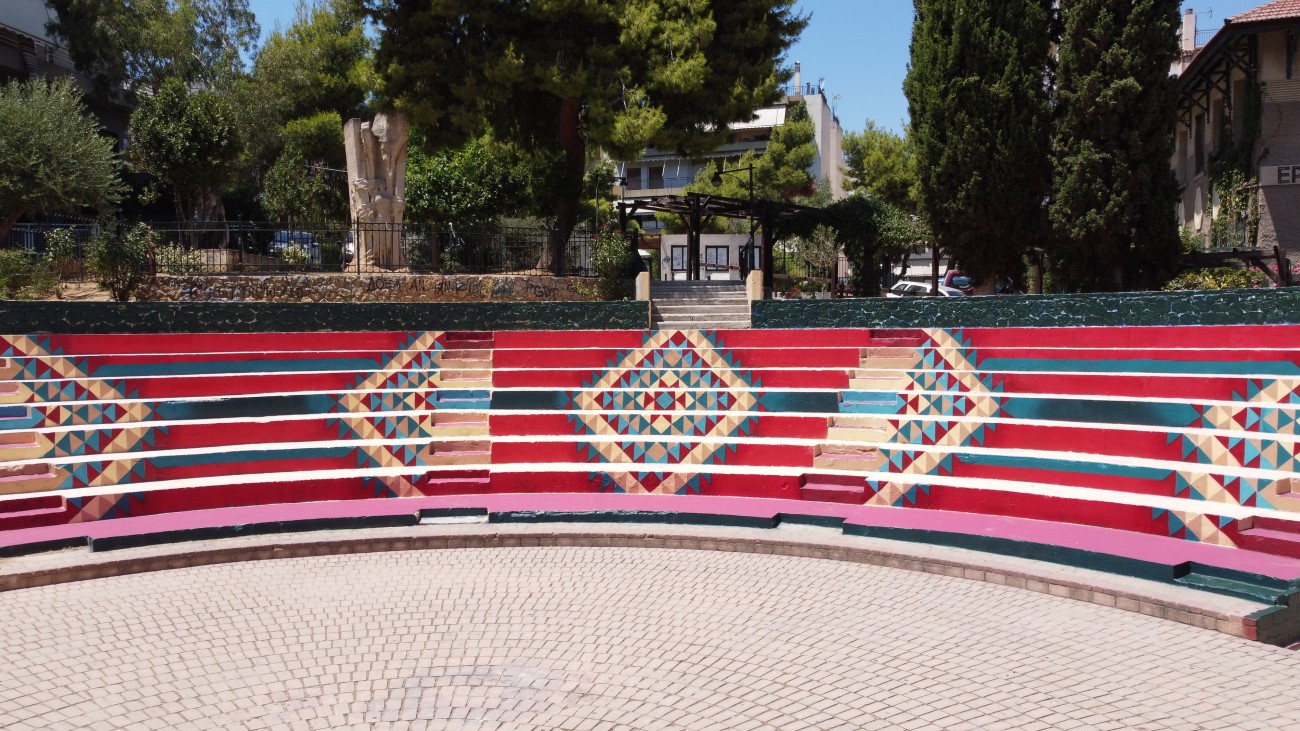 Η Πλατεία Εθνικής Αντιστάσεως (Ταπητουργείου) μεταμορφώθηκε με street art (VIDEO)