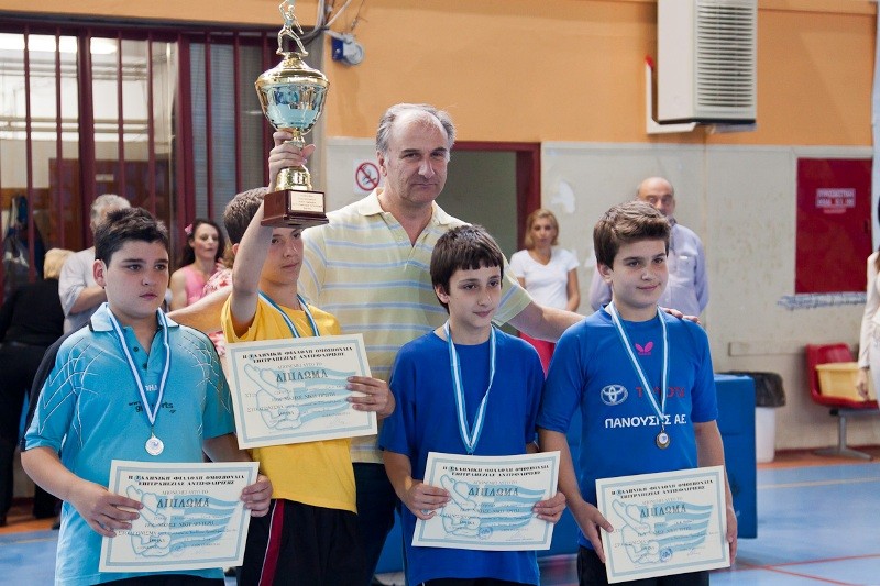 Τέσσερα μετάλλια στον Βύρωνα έφερε το Πανελλήνιο Πρωτάθλημα Πινγκ Πονγκ 