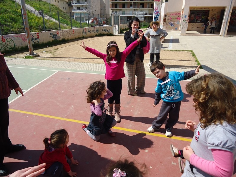 Διήμερο Θεατρικό Παιχνίδι για τους μικρούς Βυρωνιώτες