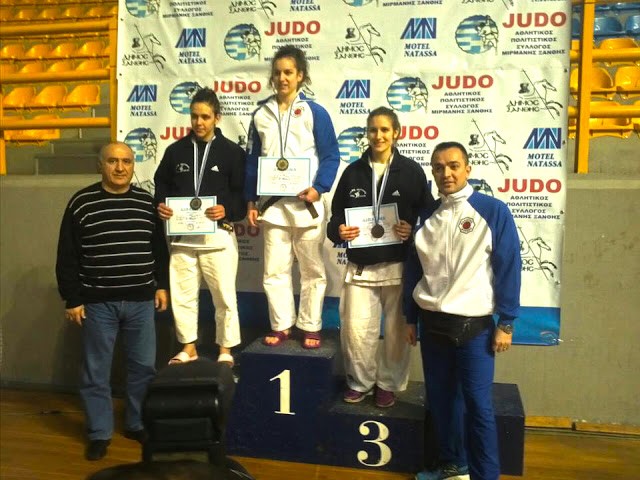 Πρωταθλήτρια Ελλάδας η Λένα Καρτσωνάκη του «Μαχητή Βύρωνα»