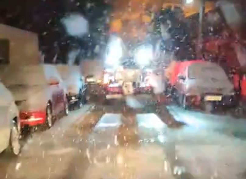 Αμεση κινητοποίηση για χιονόστρωση στον Καρέα 