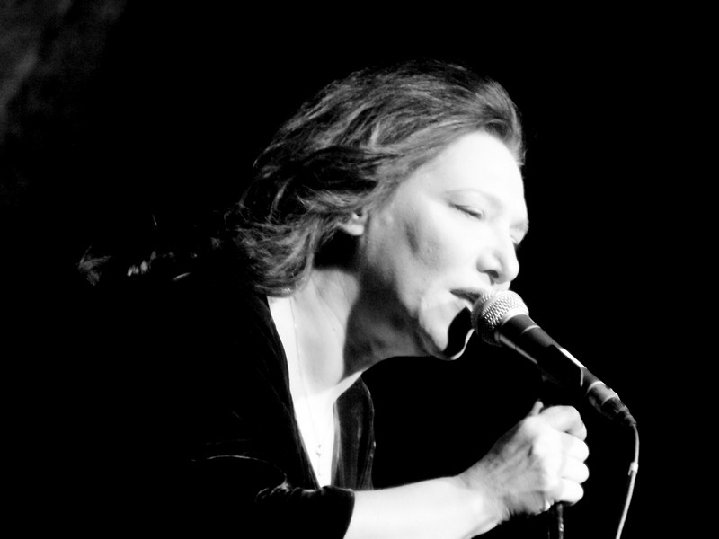 Η Ελένη Βιτάλη μας ταξίδεψε στους «Δρόμους που αγάπησε» 