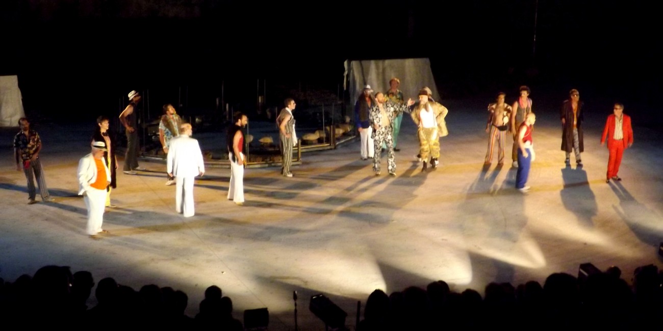 Με τον «Κύκλωπα» συνεχίστηκε το Φεστιβάλ «Στη σκιά των Βράχων»