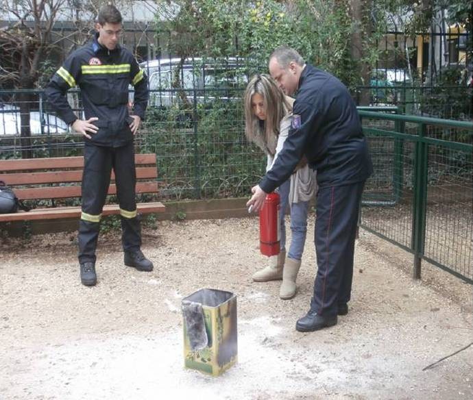 «Μάθημα» προστασίας από σεισμούς στους Παιδικούς Σταθμούς Βύρωνα