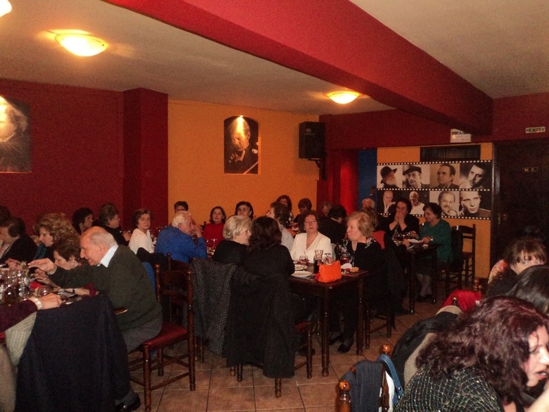 Το ΚΑΠΗ Μεταμόρφωσης έκοψε την πρωτοχρονιάτικη πίτα του