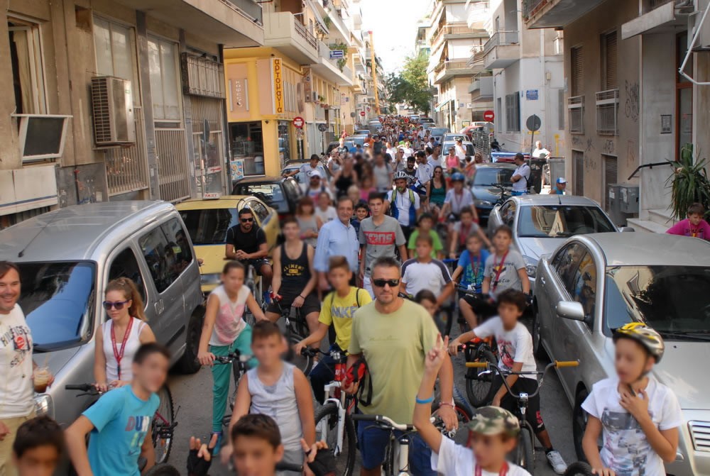 Κυριακή με ποδήλατο: Με επιτυχία διεξήχθη η ποδηλατοδρομία που οργάνωσε την Κυριακή 21 Σεπτεμβρίου ο Δήμος Βύρωνα.
