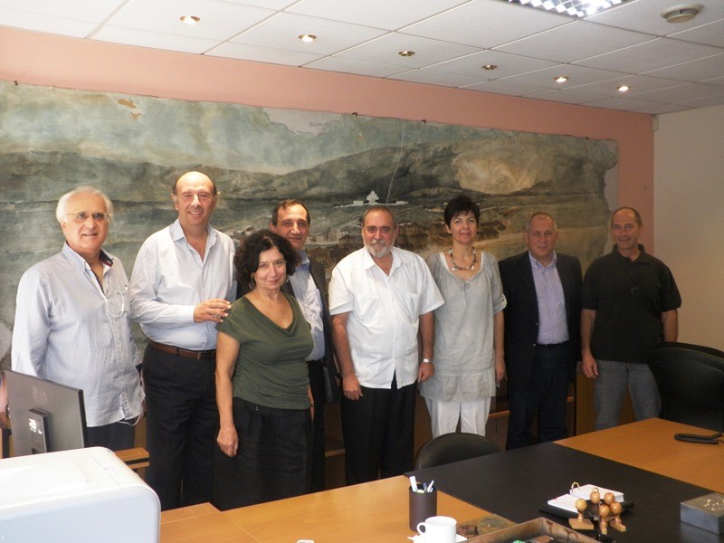 Ο Πρέσβης της Κούβας στο Δημαρχείο του Βύρωνα