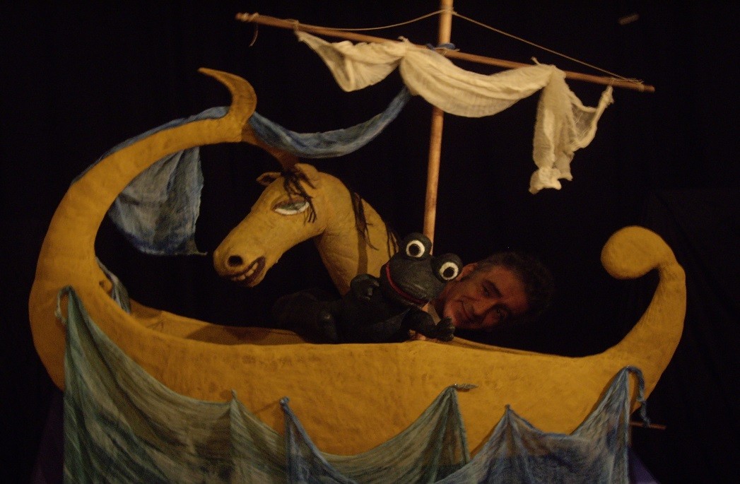 Δημοτικοί Παιδικοί Σταθμοί Δήμου Βύρωνα: Σεμινάρια κίνησης, έκφρασης και εμψύχωσης κούκλας στο εκπαιδευτικό προσωπικό