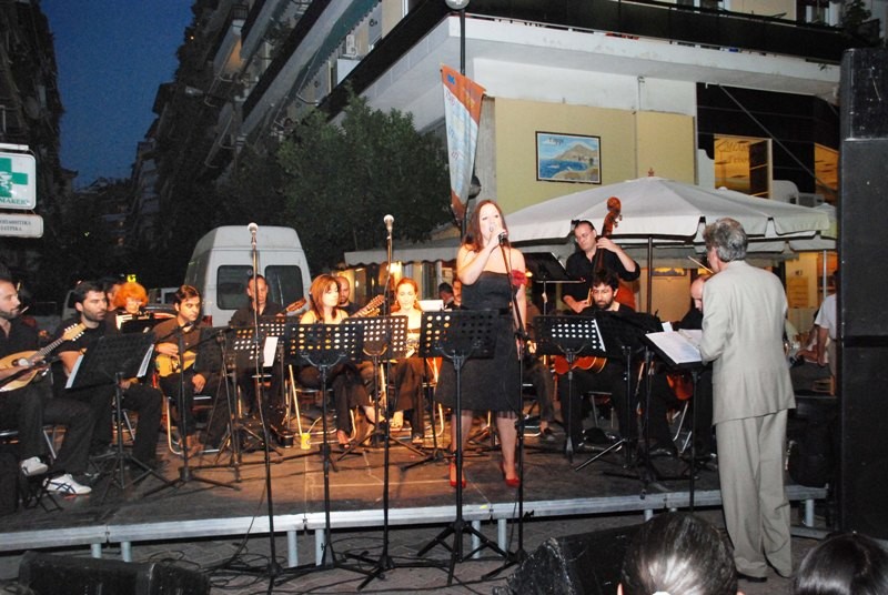 Ραντεβού τη Δευτέρα με Θέατρο Σκιών στην πλατεία Γρηγορίου Αυξεντίου