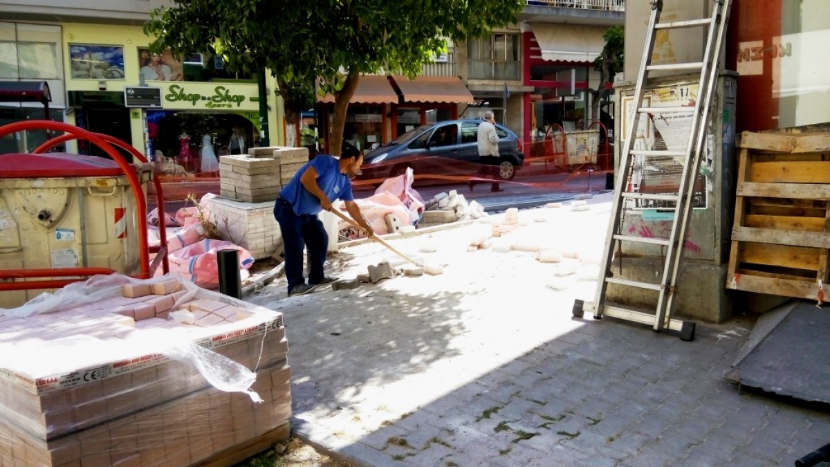 Ανακοίνωση του Αντιδημάρχου της Τεχνικής Υπηρεσίας του Δ. Βύρωνα για το έργο επί της οδού Χρυσοστόμου Σμύρνης