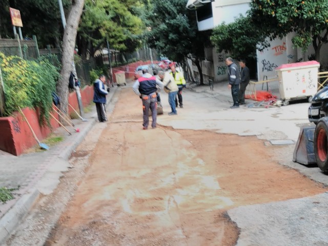 Μερική αποκατάσταση του οδοστρώματος της οδού Αρτέμιδος