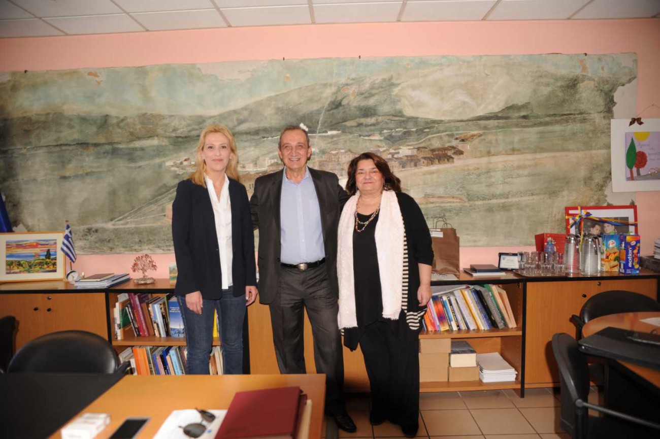 Σε πολύ καλό κλίμα η συνάντηση του Δημάρχου Βύρωνα Γρηγόρη Κατωπόδη, με την Περιφερειάρχη Αττικής Ρένα Δούρου