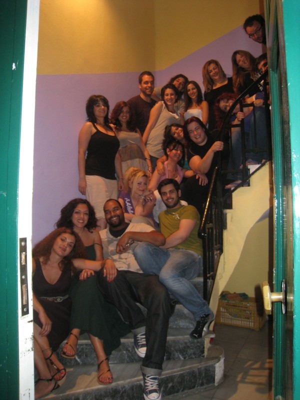 ΣΤΗ ΣΚΙΑ ΤΩΝ ΒΡΑΧΩΝ 2009 - Θεατρική Παράσταση ΠΟΙΑ ΕΛΕΝΗ των Ρέππα - Παπαθανασίου