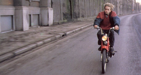 6η Προβολή Κινηματογραφικών Βραδιών Δήμου Βύρωνα 2017-2018 «Μολυβένια Χρόνια - Εικόνες της παιδικής ηλικίας»