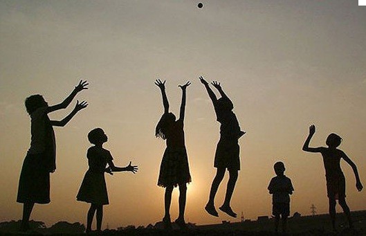 Παιχνίδια στην αυλή 