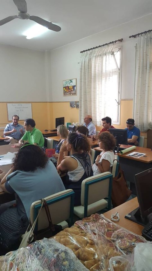 Συνάντηση του Δημάρχου Βύρωνα με τους εκπαιδευτικούς του Κοινωνικού Φροντιστηρίου