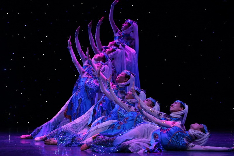 O Δήμος Βύρωνα διοργανώνει μουσικοχορευτική παράσταση με τραγούδια και χορούς της Κίνας και της Ελλάδας