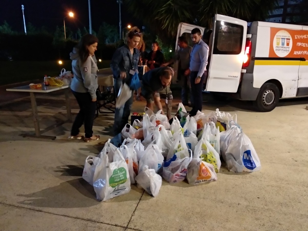 Κοινωνική δράση για συγκέντρωση τροφίμων από Δομές Κοινωνικού Παντοπωλείου  & Παροχής Συσσιτίου Δήμου Βύρωνα