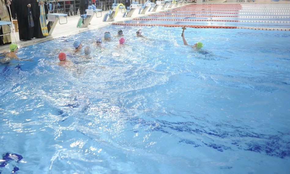  Με επισημότητα και λαμπρότητα ο εορτασμός των Θεοφανίων στο Δημοτικό Κολυμβητήριο Βύρωνα