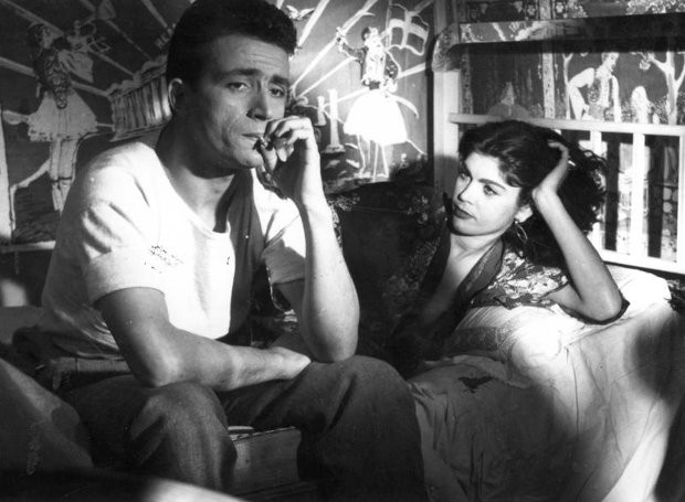 «Μαγική πόλις» - ΚΙΝΗΜΑΤΟΓΡΑΦΙΚΕΣ ΒΡΑΔΙΕΣ ΔΗΜΟΥ ΒΥΡΩΝΑ