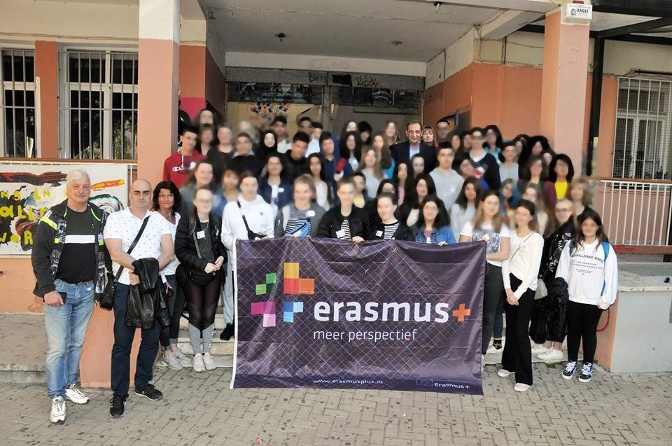 Στο πρόγραμμα Erasmus + “Living in a Challenging World”  συμμετείχε το 1ο Γυμνάσιο Βύρωνα