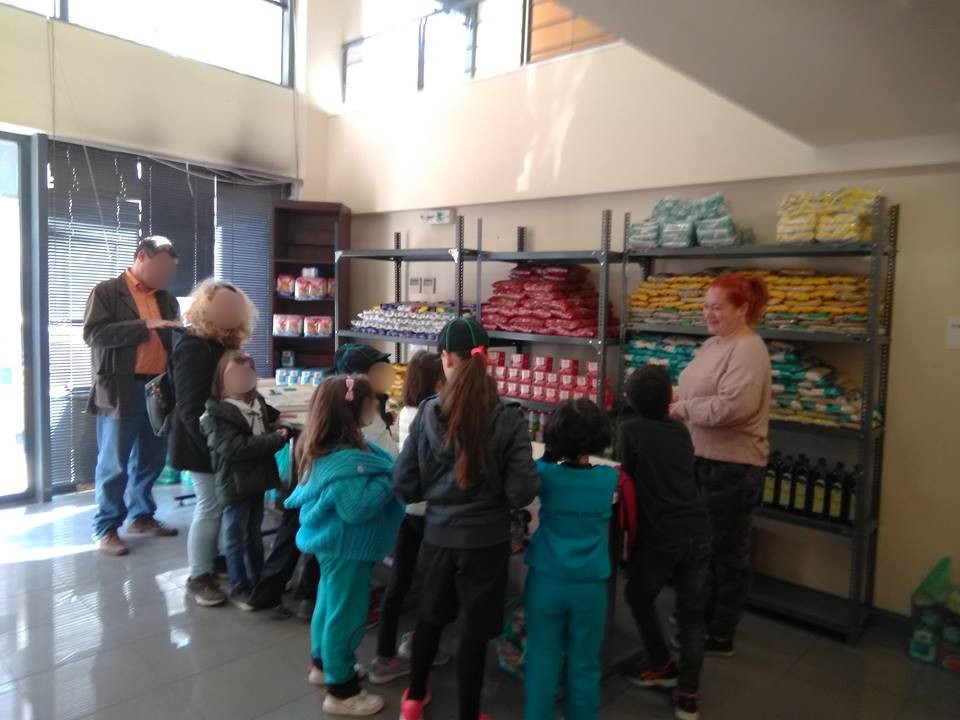 Δράση Προσφοράς για το Κοινωνικό Παντοπωλείο από το Σώμα Ελληνικού Οδηγισμού Βύρωνα 