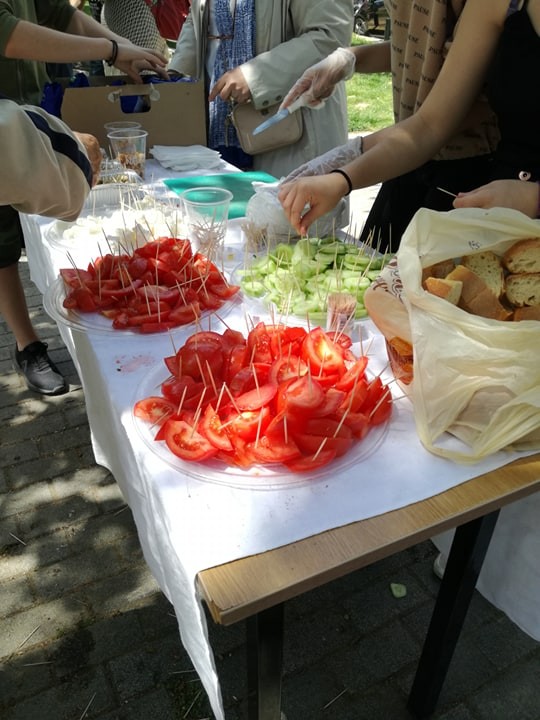  Με επιτυχία πραγματοποιήθηκε η Δράση «Δωρεάν Διανομή Γευμάτων προς όλους» την Παρασκευή 10 Μαΐου 2019