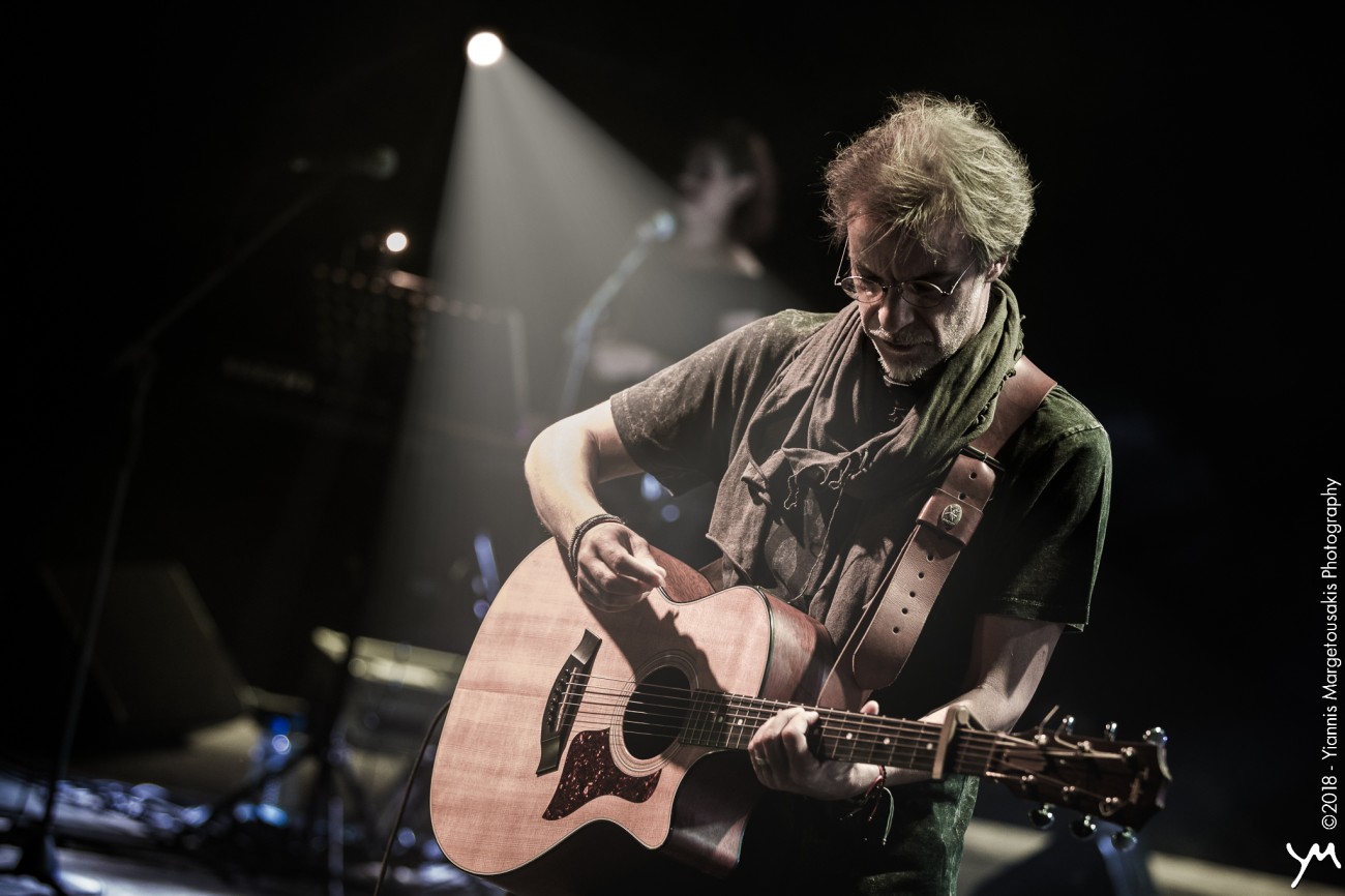 ΜΙΛΤΟΣ ΠΑΣΧΑΛΙΔΗΣ- Φεστιβάλ «Στη Σκιά Των Βράχων 2019»  Παρασκευή 7 Ιουνίου- Ώρα: 21:00 