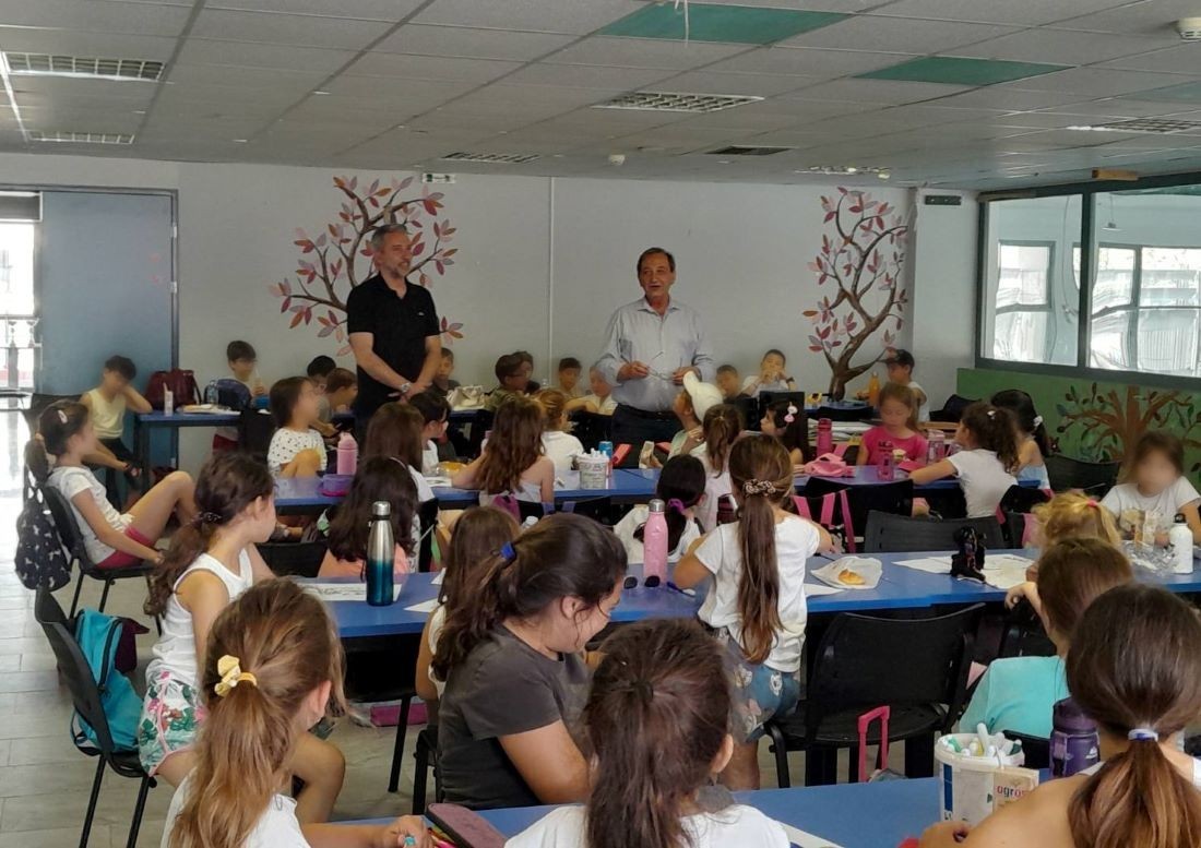 Πρόγραμμα αγωγής υγείας για την Υγιεινή Διατροφή - Επίσκεψη του δημάρχου στα παιδιά του Camp