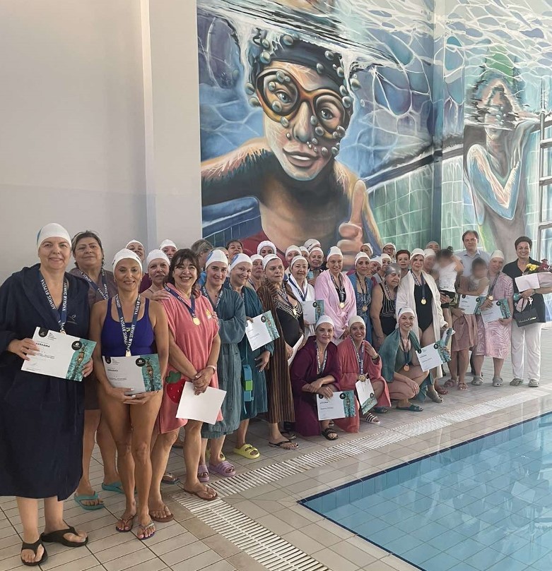 Με μεγάλη επιτυχία πραγματοποιήθηκαν οι 6οι αγώνες κολύμβησης-επίδειξη στο Δημοτικό Κολυμβητήριο Βύρωνα