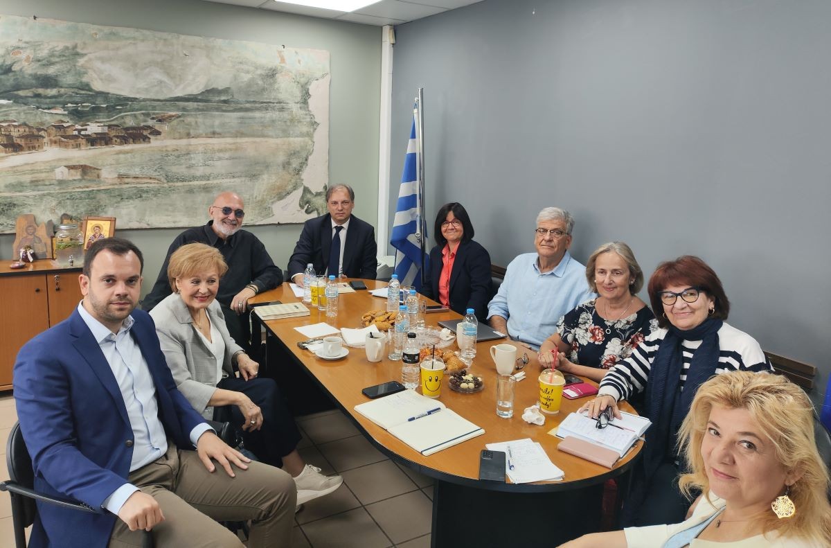 Συνάντηση Δημάρχου Βύρωνα με την επιτροπή που συνέστησε η Υπουργός Πολιτισμού Λίνα Μενδώνη κηρύσσοντας το 2024 ως «Αφιερωματικό έτος» στον Λόρδο Βύρωνα