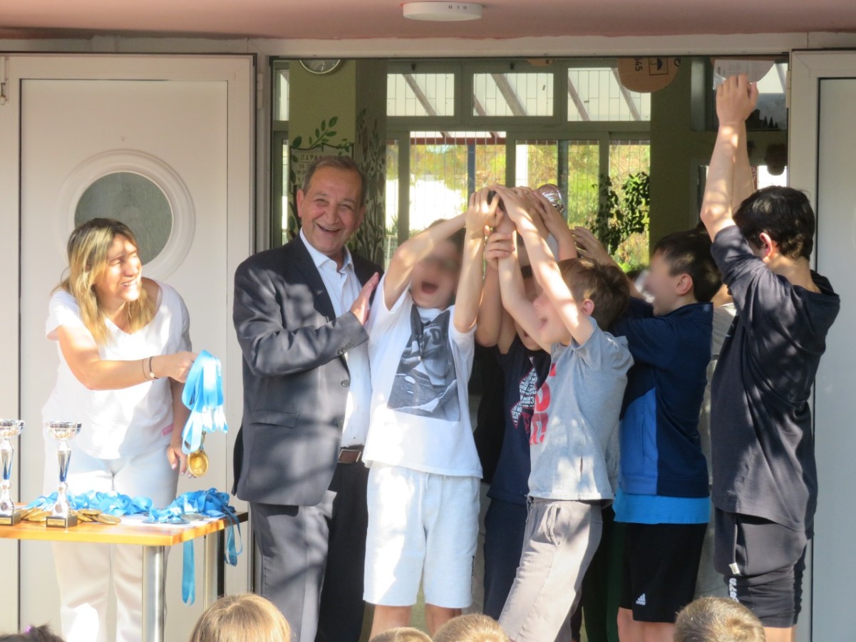 Απονομή βραβείων για τα Παμβυρώνεια στους μαθητές/τριες του 8ου Δημοτικού σχολείου