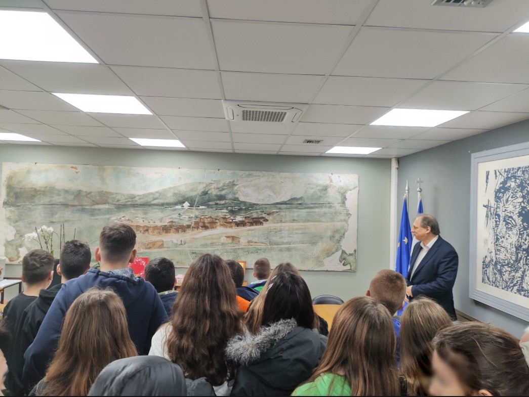 Επίσκεψη Μαθητών του 8ου Δημοτικού στο Δημαρχείο του Βύρωνα