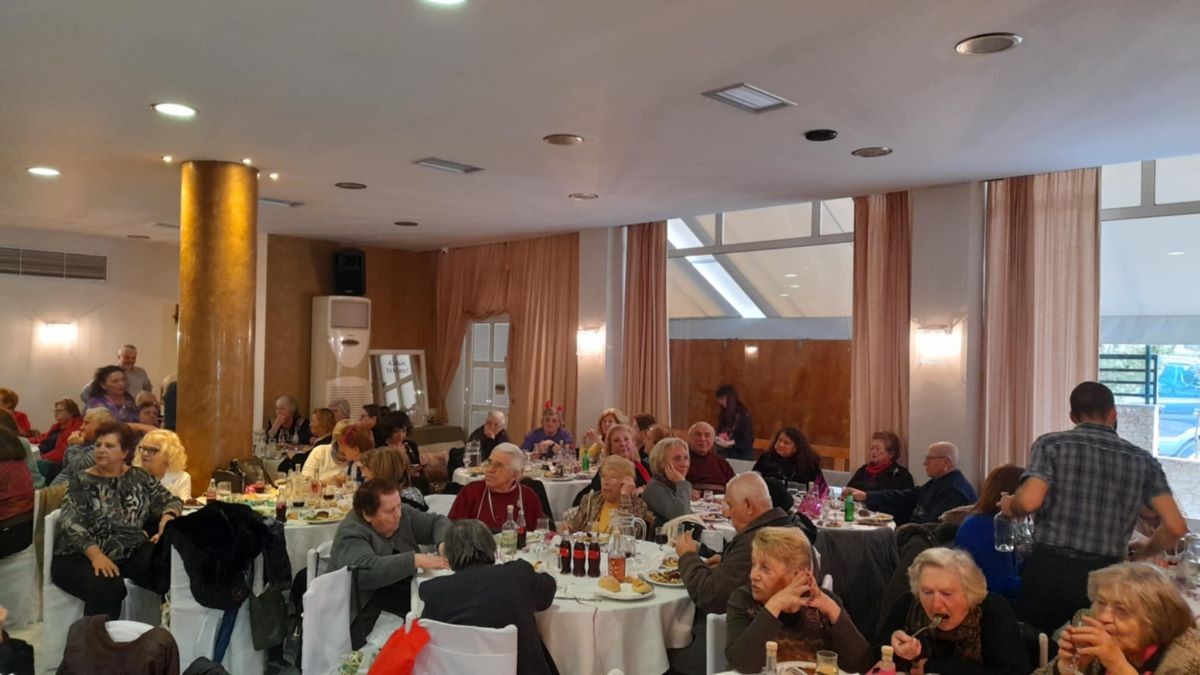 Με πολύ κέφι, μουσική, τραγούδι και χορό πραγματοποιήθηκαν οι αποκριάτικες εκδηλώσεις των Κ.Α.Π.Η. του Δήμου μας