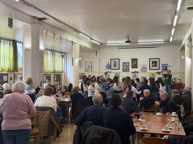 Το 3ο Δημοτικό Σχολείο Δήμου Βύρωνα γιόρτασε την Εθνική Επέτειο μαζί με το Κ.Α.Π.Η. Αγίας Τριάδας