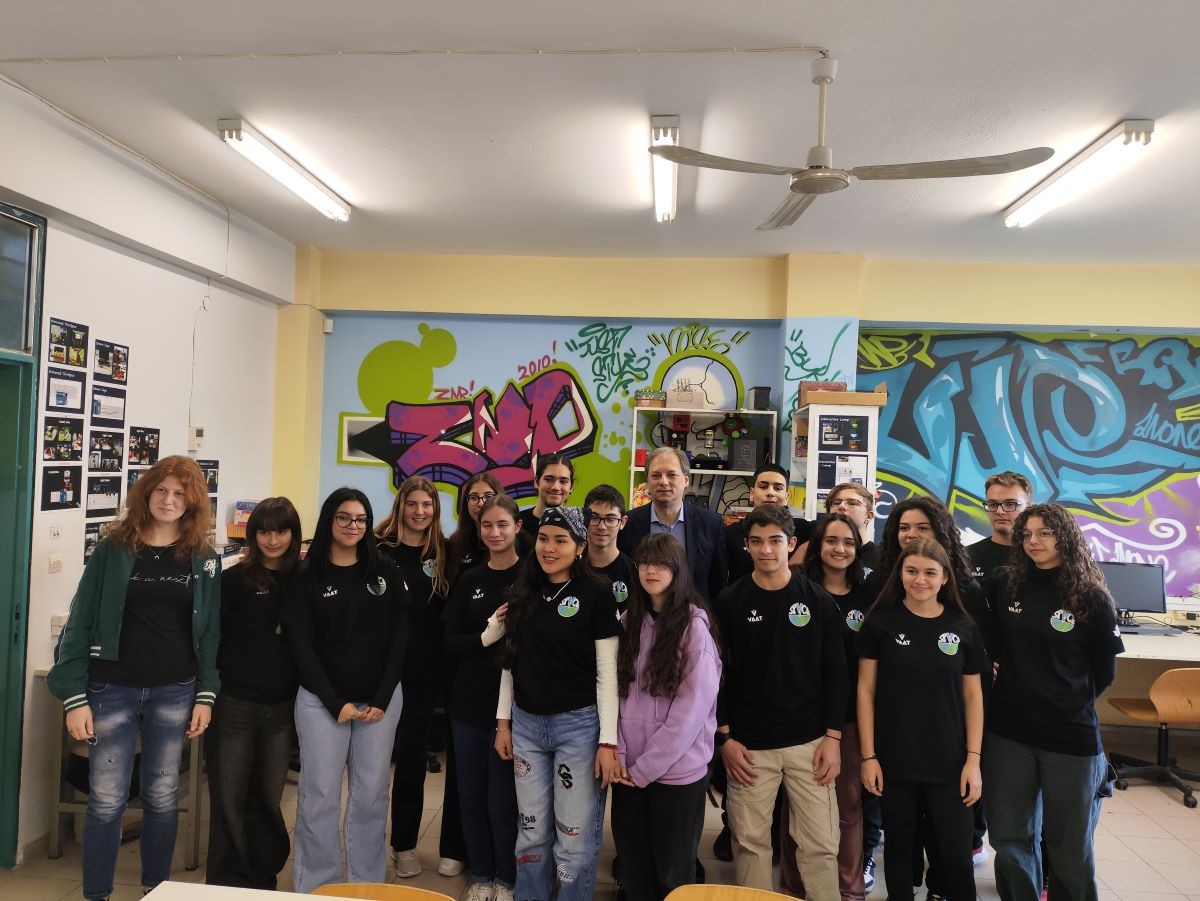 Συνάντηση της ομάδας V-Space του 5ου Λυκείου με το Δήμαρχο Βύρωνα Αλέξη Σωτηρόπουλο