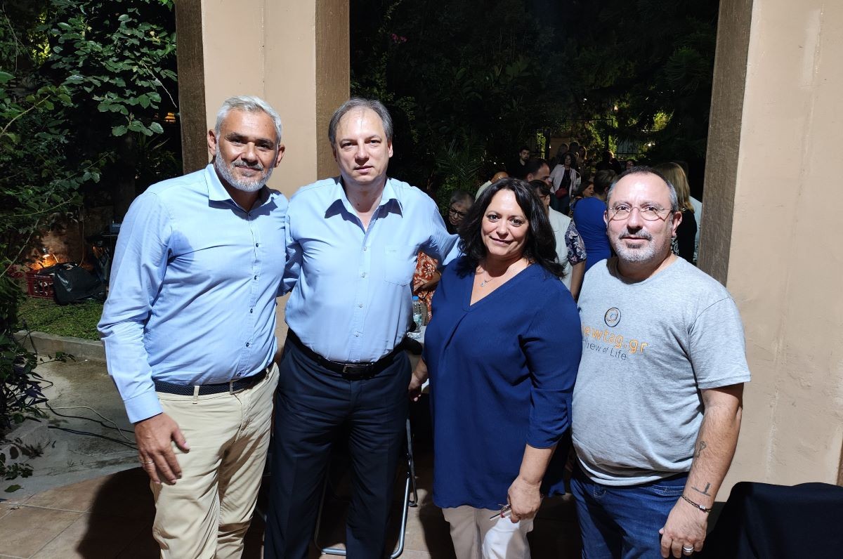 Με επιτυχία παρουσιάστηκε το βιβλίο του Στέφανου Δάνδολου «Τα αηδόνια της Σιωπής»