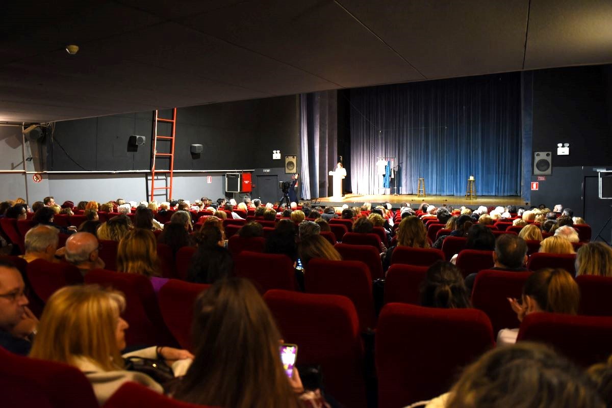 Με εξαιρετική επιτυχία πραγματοποιήθηκε το διήμερο εκδηλώσεων για την εξάλειψη της βίας κατά των γυναικών