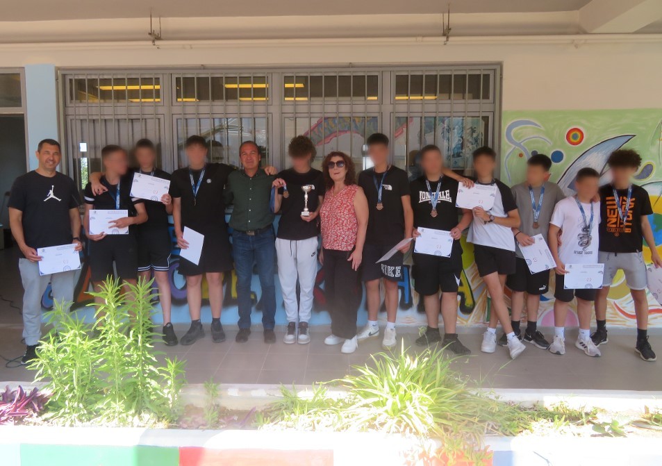 Βράβευση του Γυμνασίου Καρέα για τα Παμβυρώνεια 2024