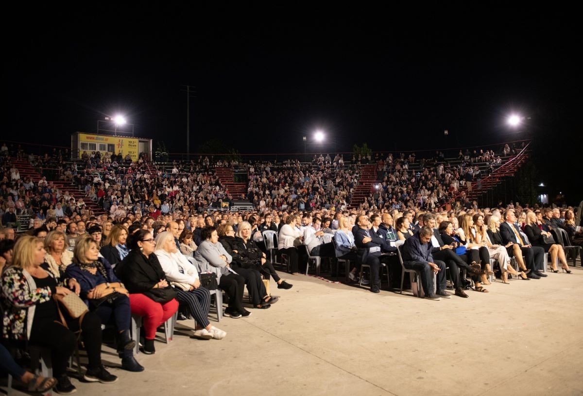 Με επιτυχία και συγκίνηση πραγματοποιήθηκε η εκδήλωση  για τα 100 Χρόνια Βύρωνας