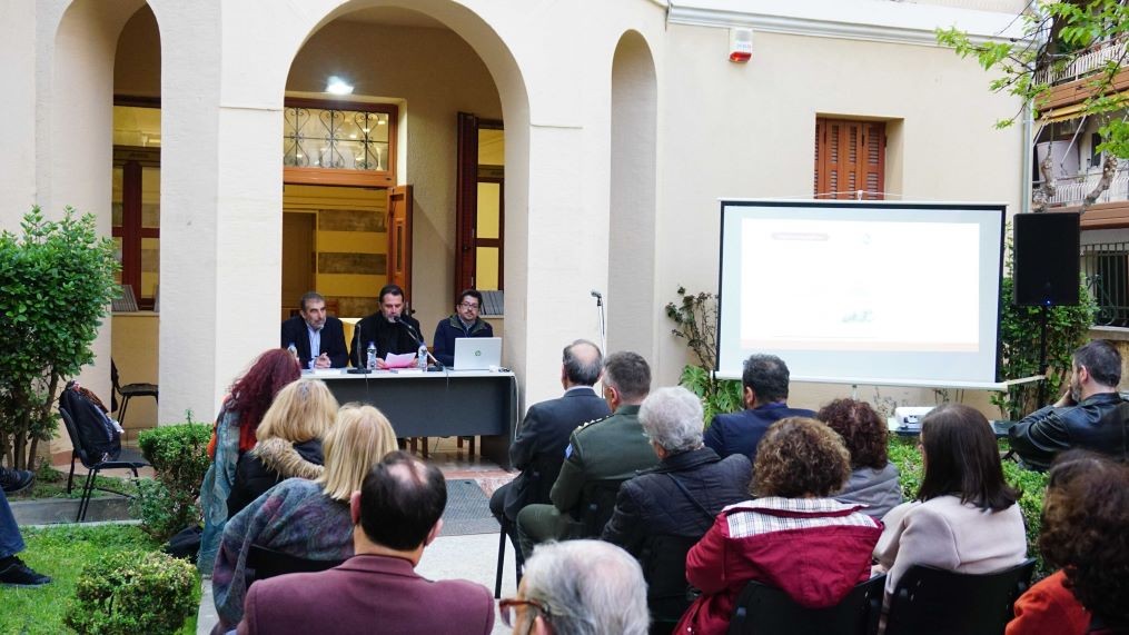 Με μεγάλη συμμετοχή η παρουσίαση του βιβλίου «Τα προσφυγικά οδωνυμικά του Βύρωνα» 