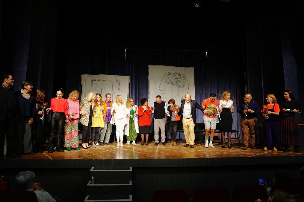 Απόλυτα επιτυχημένη η παράσταση 